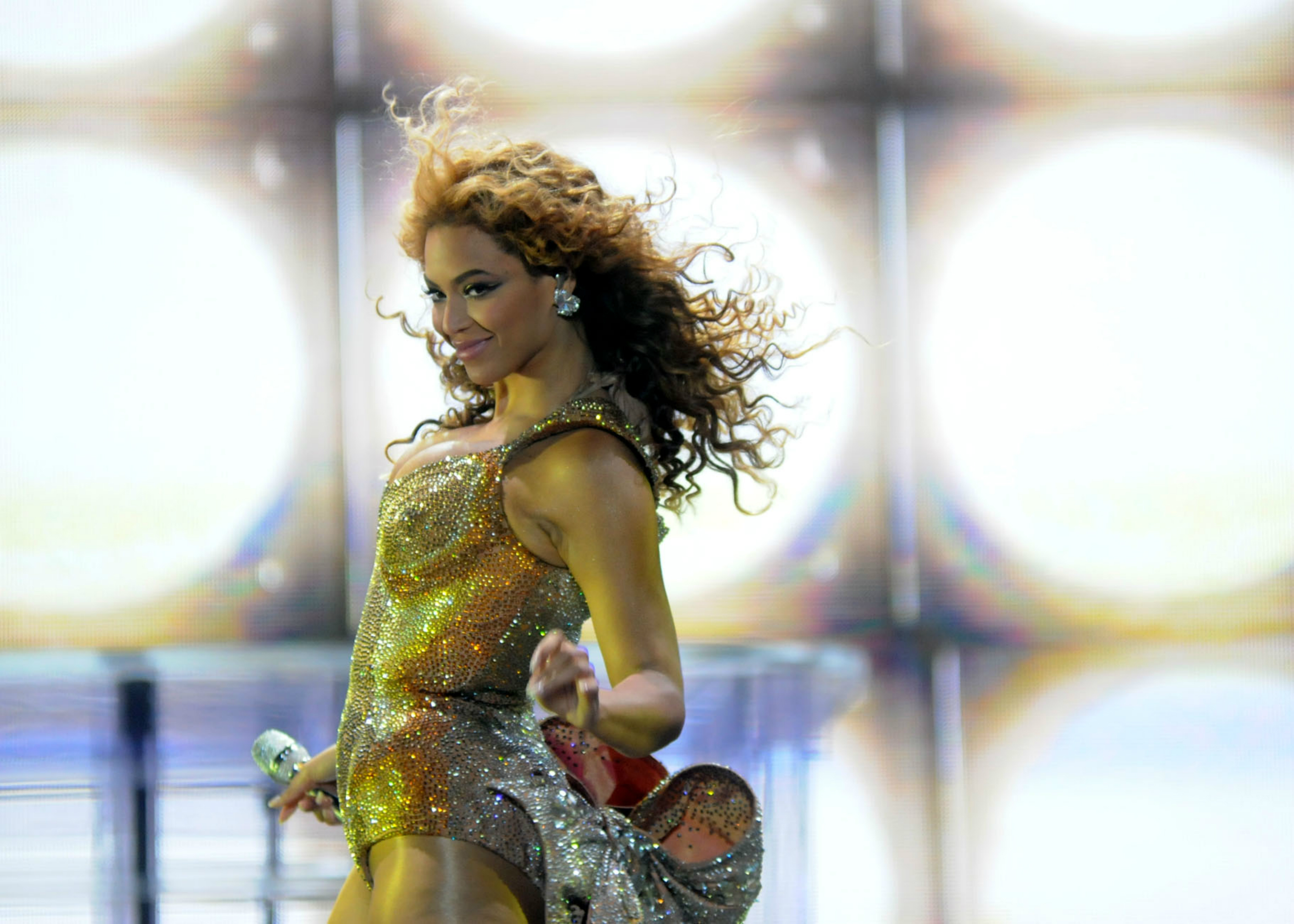 Beyoncé and Beyond! Learn About Beyoncé, Or Prove You Know It All